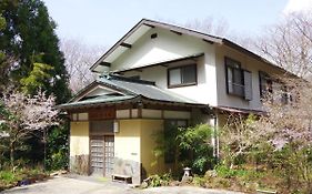 温泉宿 停車場